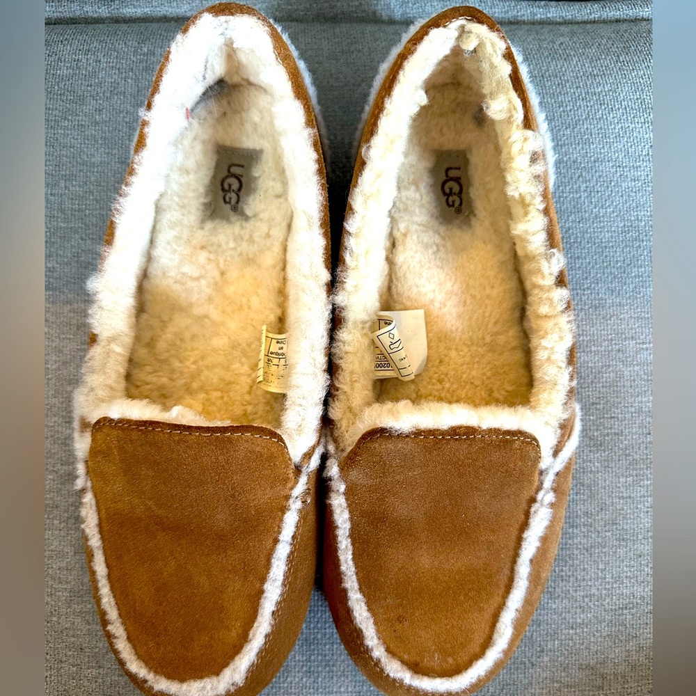 UGG brand classic suede sheepskin slippers